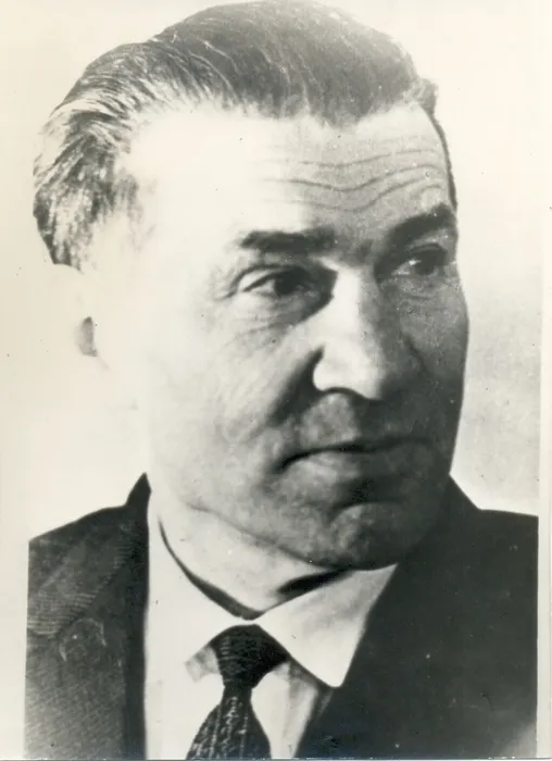 Васенев Николай Федорович - писатель